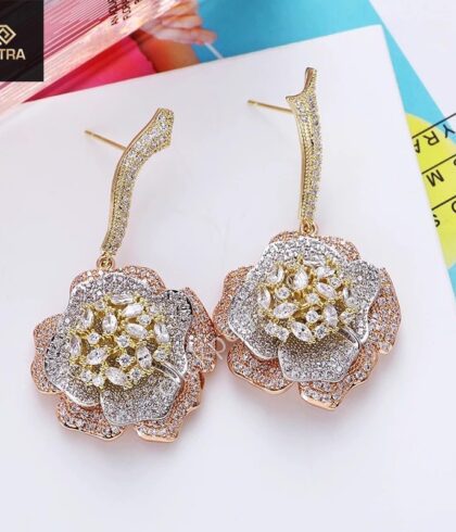 petra-classy-fashion-women-earrings