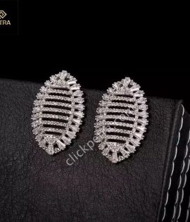 petra-gold-white-cz-oval-women-earrings-2