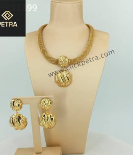 petra-beautiful-24carat-bold-goldplated-2pcs-jewelry-set