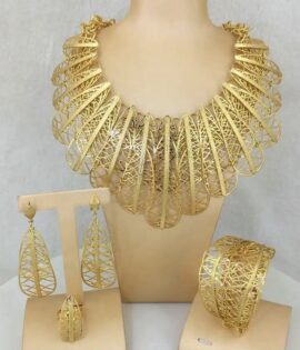 petra-high-class-woman-jewelry-set