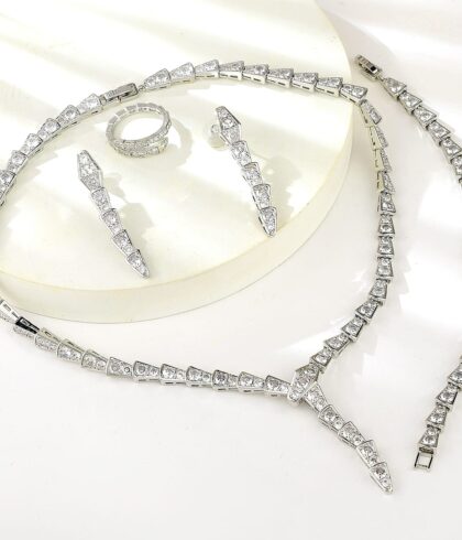 petra-silver-elegance-jewelry-set