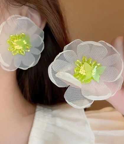 gorgeous-big-white-flower-earrings